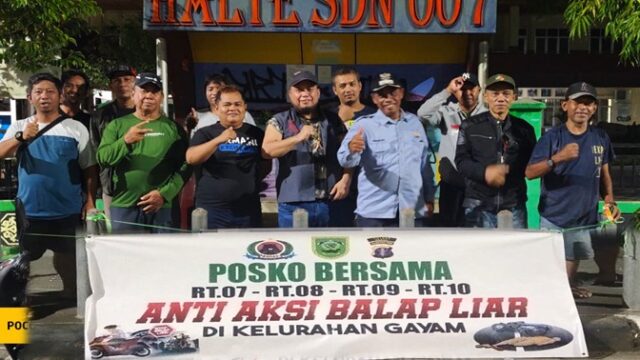 SILATURAHIM LURAH BUGIS KE POSKO ANTI BALAB LIAR KELURAHAN GAYAM